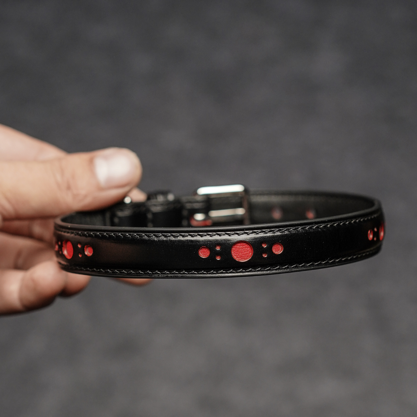 TGinger Heritage · Calf Leather Collar — Red Dot