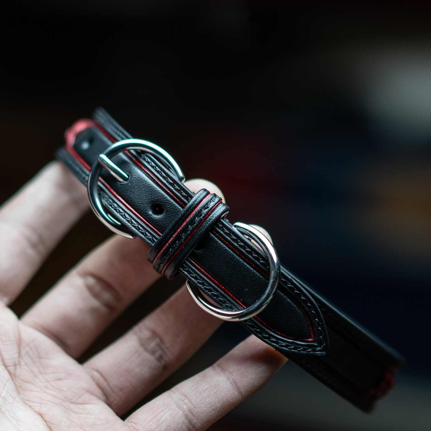 TGinger Heritage · Calf Leather Collar — Obsidian