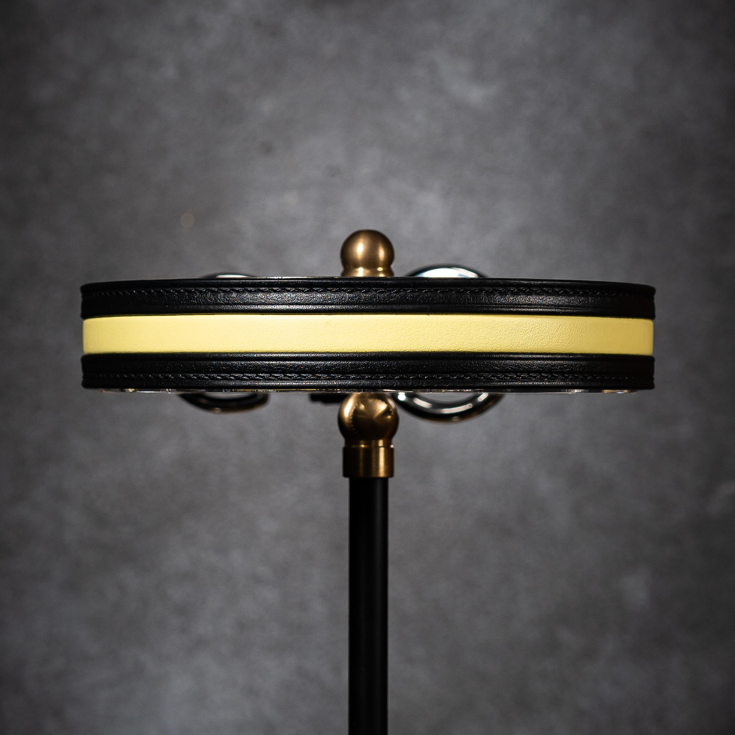 TGinger Heritage · Calf Leather Collar — Signal