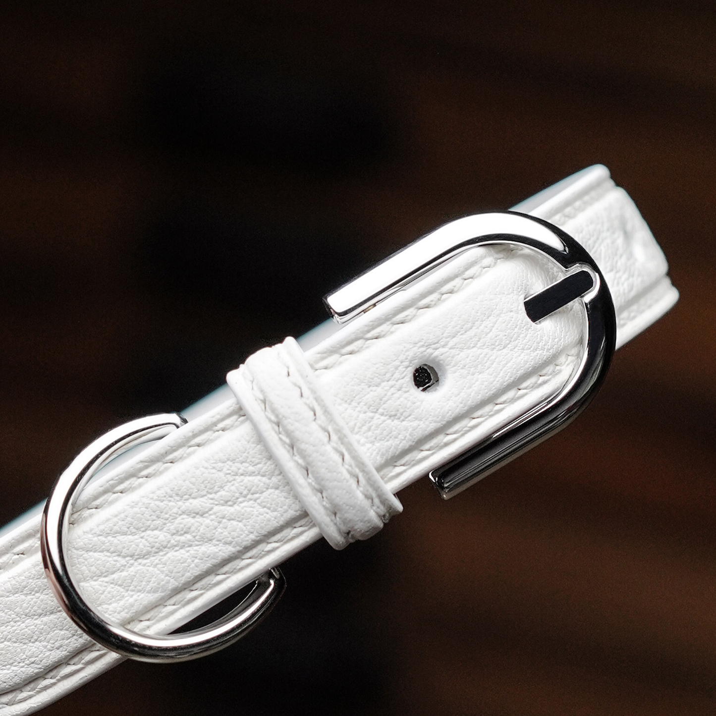 TGinger Heritage · Deerskin Collar — Polar Silk